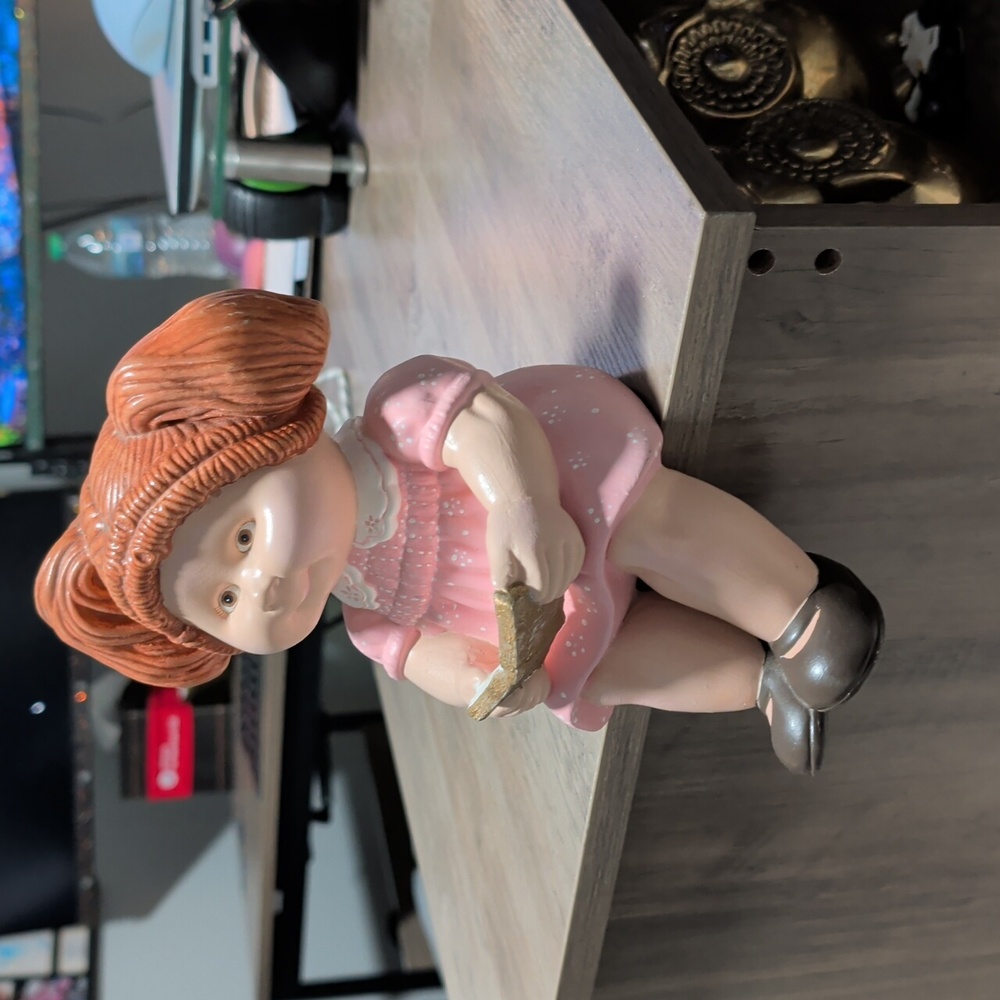 Vintage 80s Cabbage Patch Porcelain Sitting Figurine - Picture 2 of 8